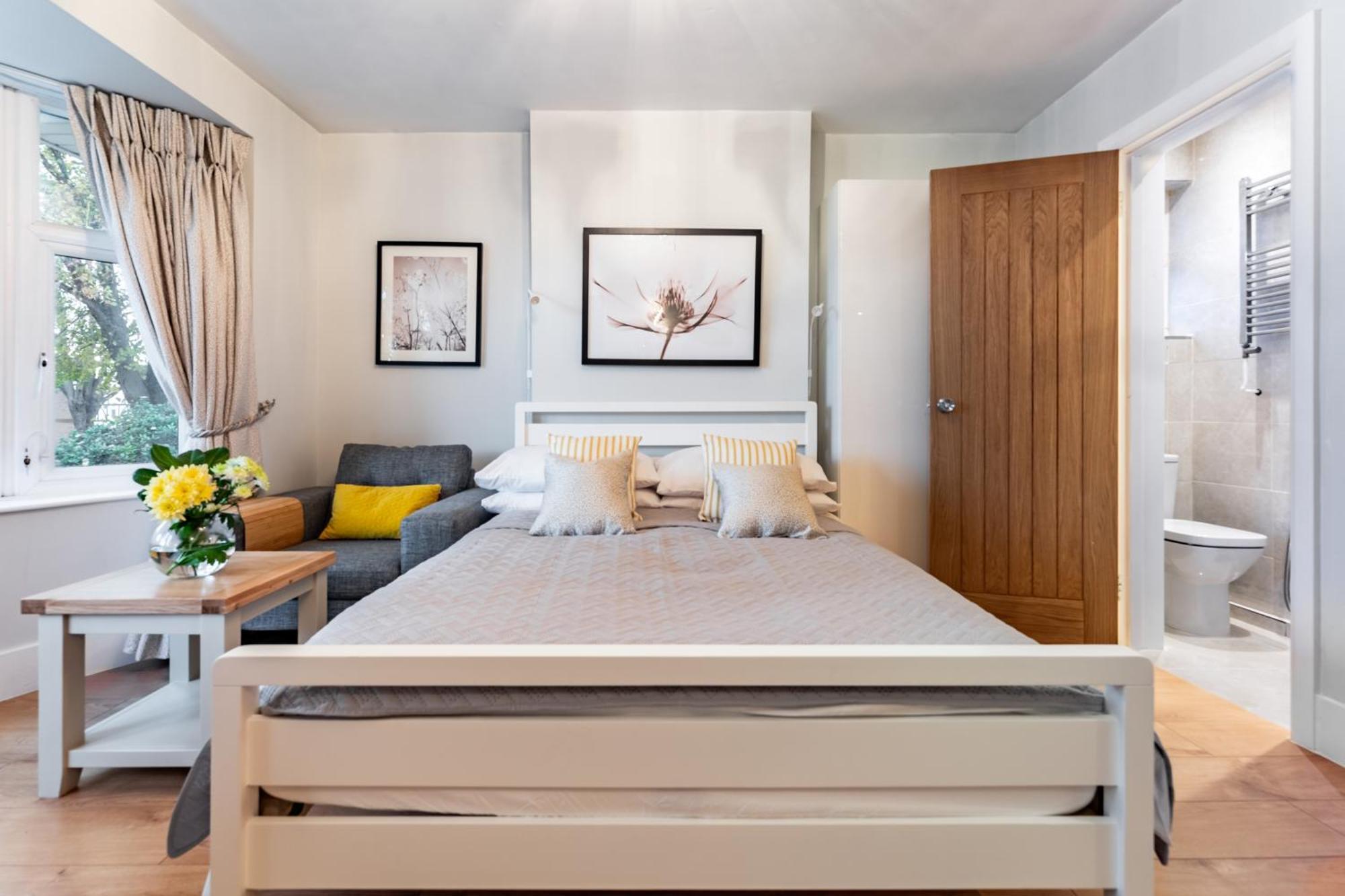 Pensión Charm Double En-suite Bedroom 3 Oxford